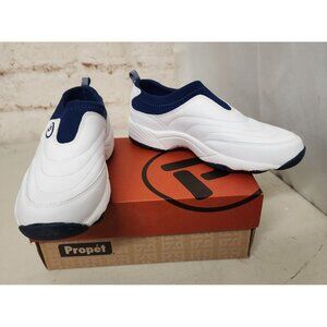 NIB Propet White Walking Shoes Wash & Wear Slip-on II Casual Women's 7.5 W